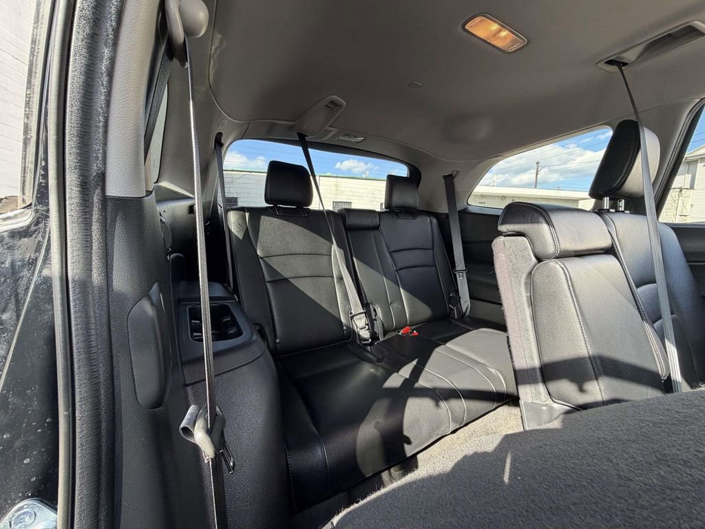 Used 2021 Honda Pilot Special Edition image 15