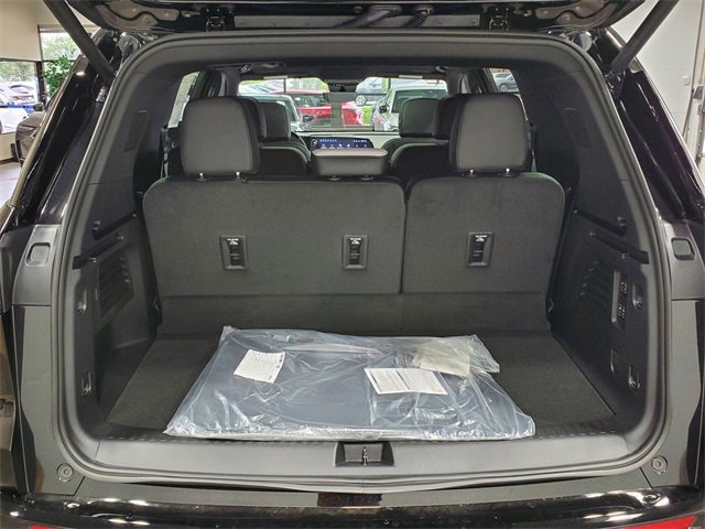 New 2025 Chevrolet Traverse High Country image 27