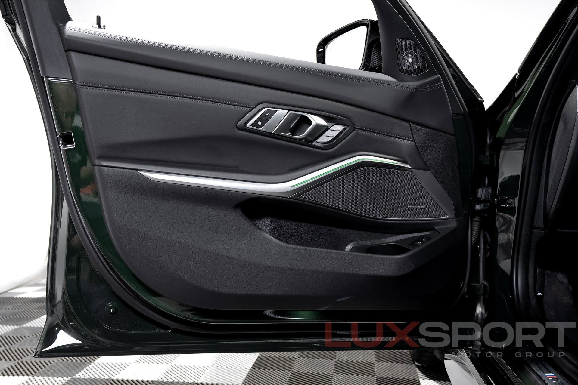 Used 2023 BMW M3 w/ M Carbon Exterior Package RWD image 17