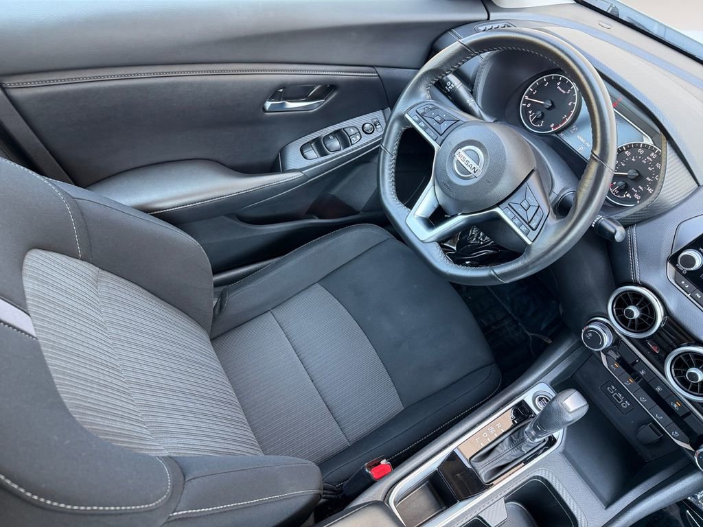 Used 2023 Nissan Sentra SV FWD image 15