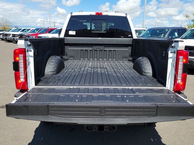 New 2025 Ford F350 Lariat w/ Lariat Ultimate Package image 12