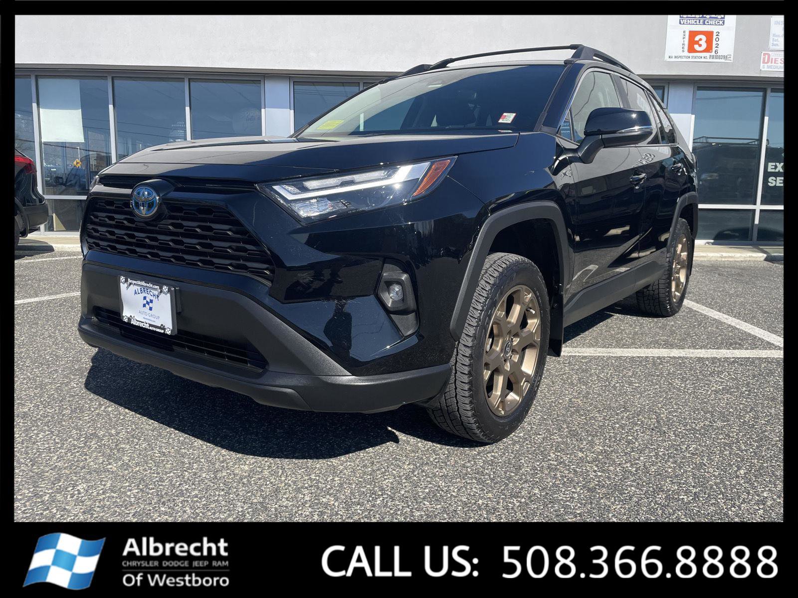 Used 2024 Toyota RAV4 AWD Hybrid image 1