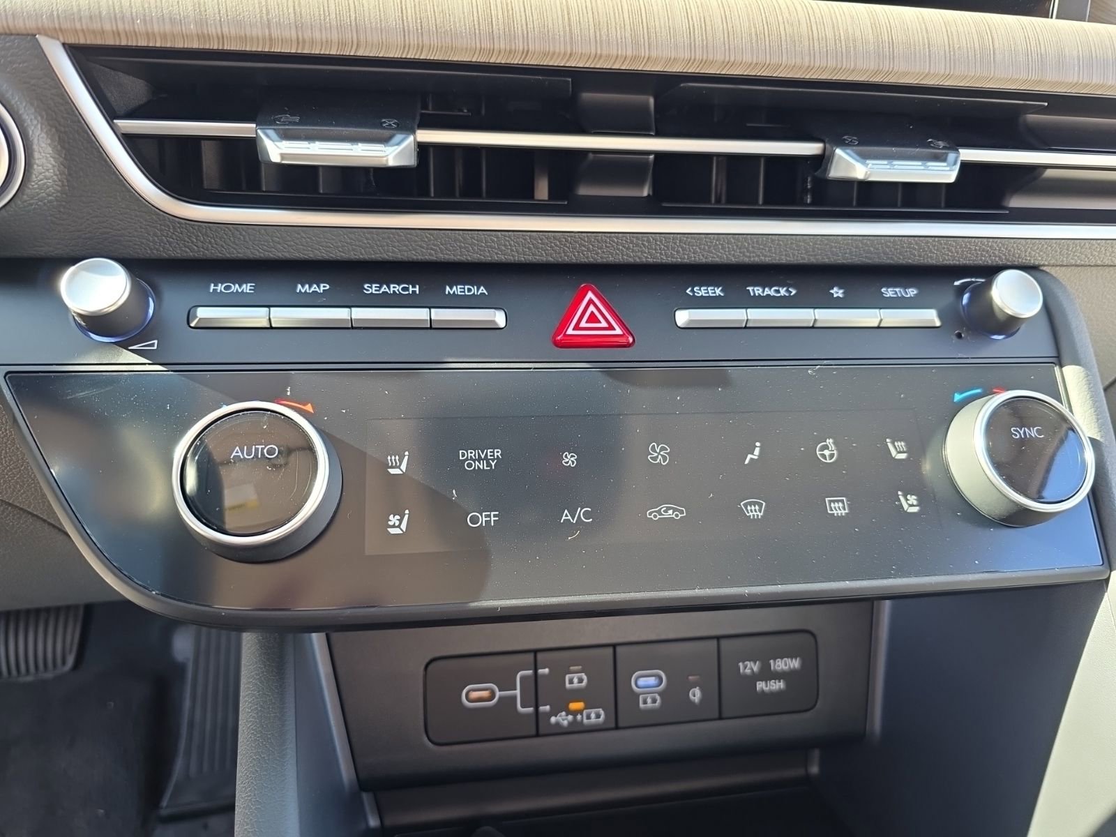 New 2026 Hyundai Sonata Limited image 20