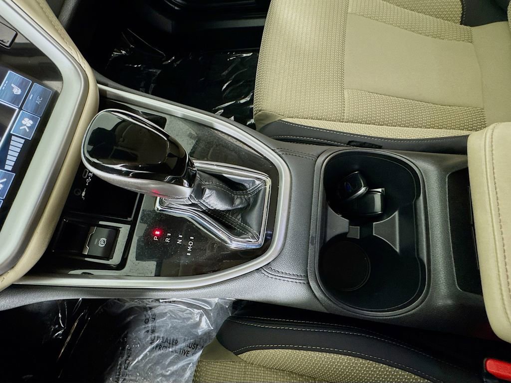 Used 2024 Subaru Outback Premium image 15