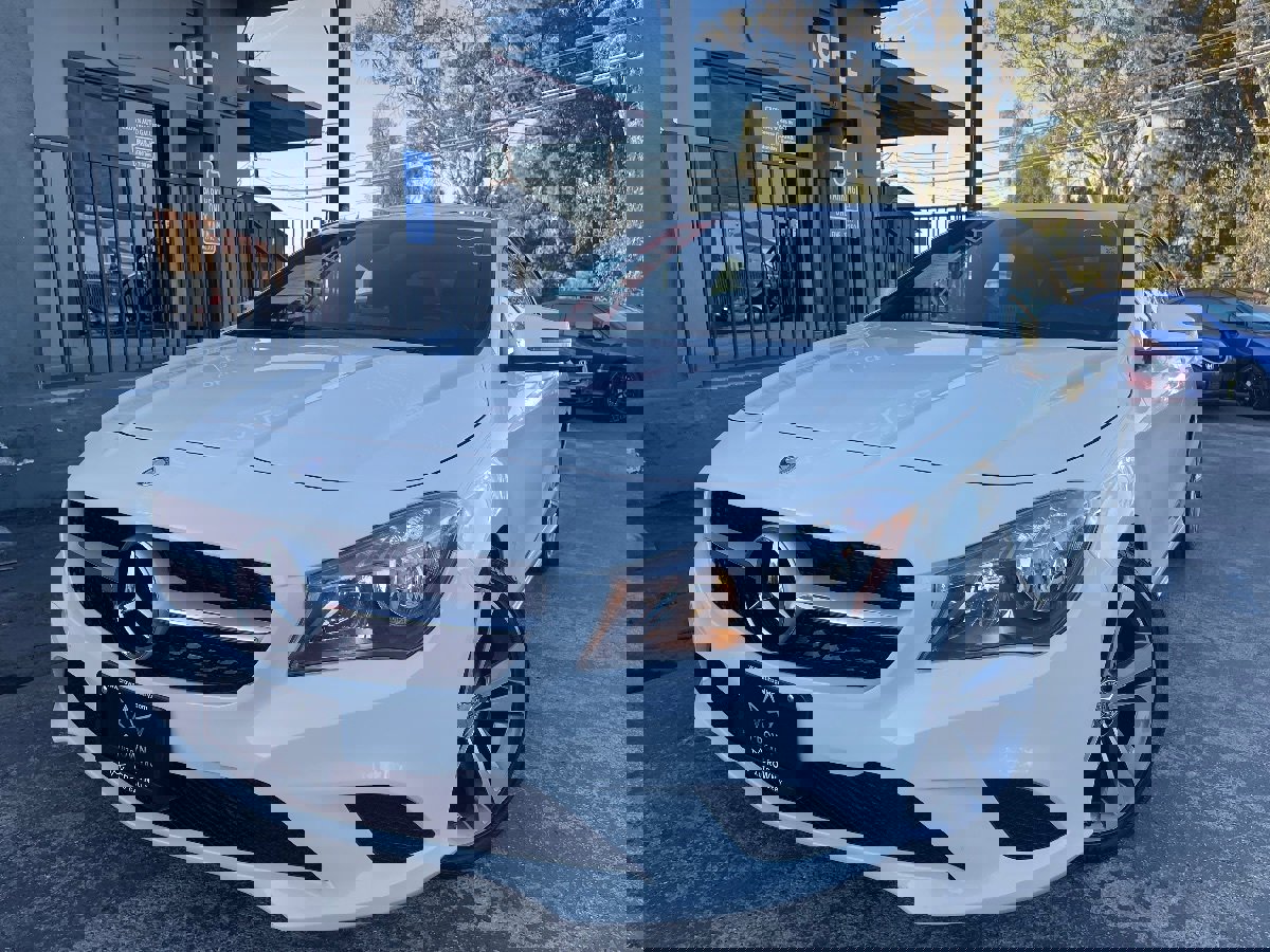 Used 2016 Mercedes-Benz CLA 250 4MATIC image 1