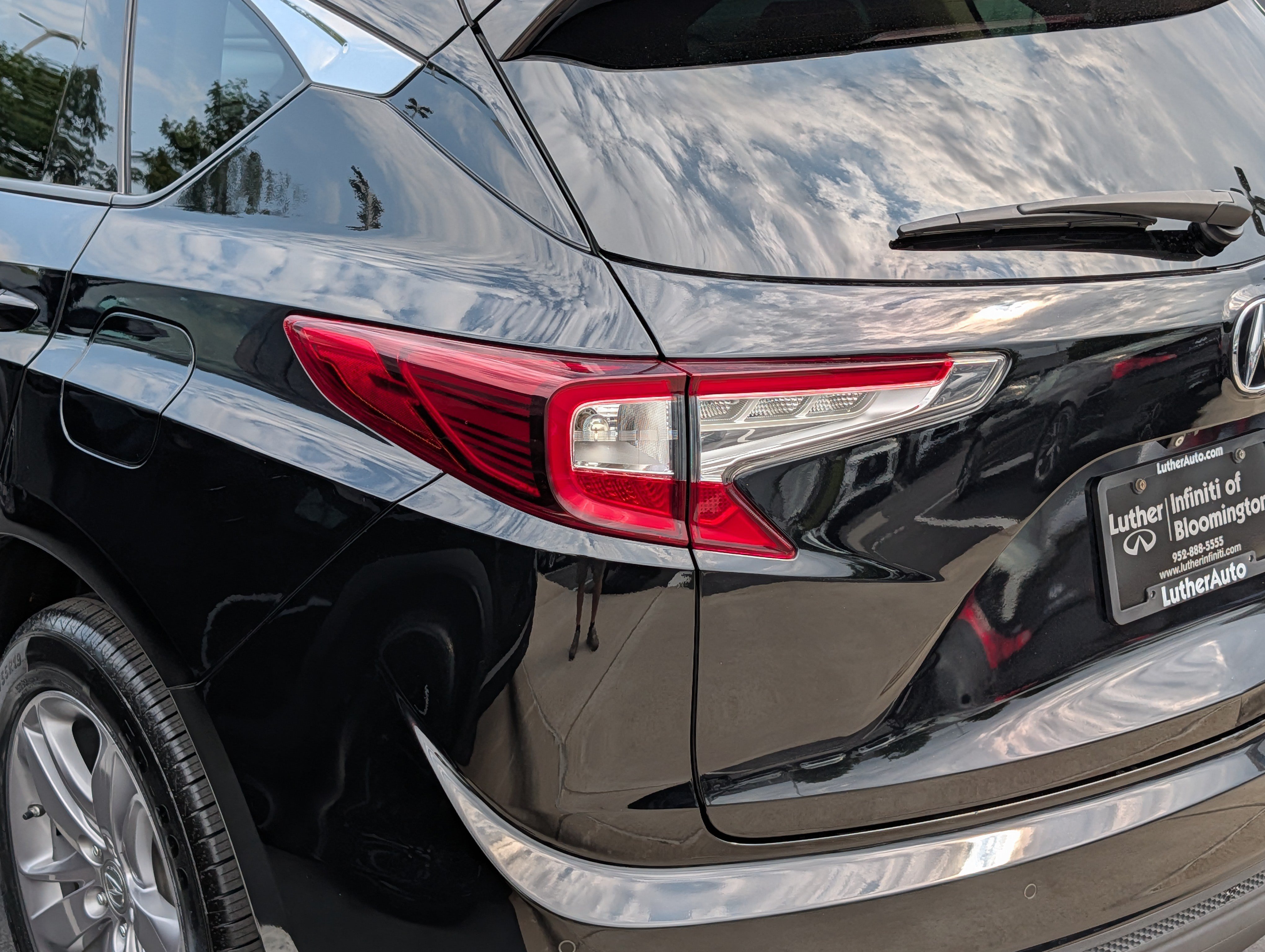 Used 2019 Acura RDX w/ Advance Package AWD/4WD image 17