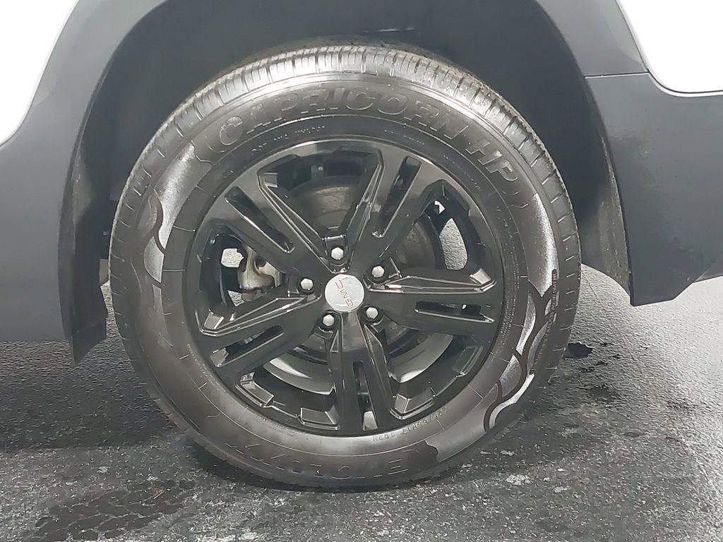 Used 2022 GMC Terrain SLE w/ Driver Convenience Package image 33