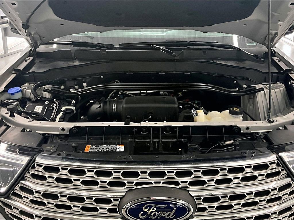 Used 2023 Ford Explorer Limited image 30