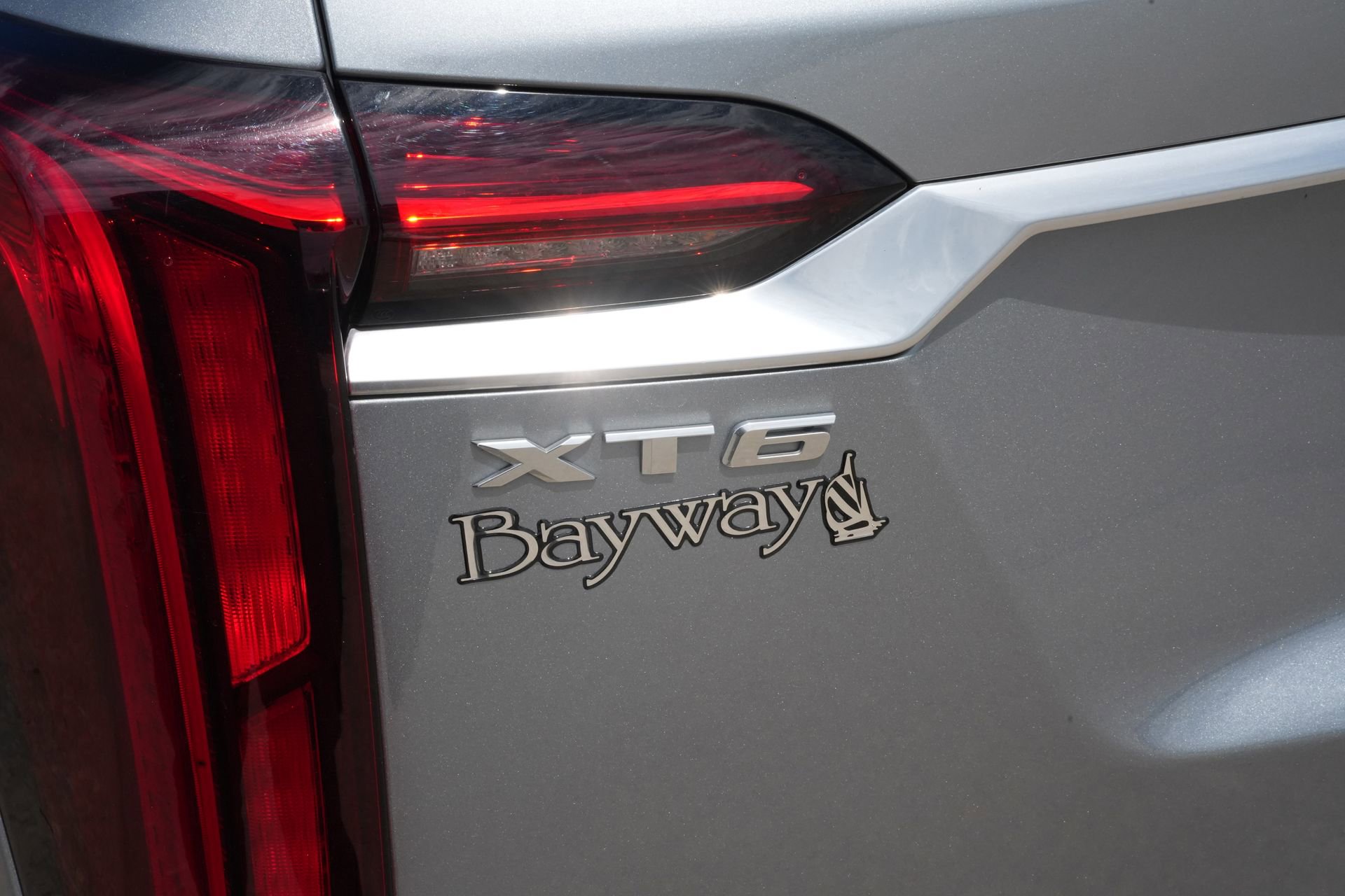 Certified 2024 Cadillac XT6 Premium Luxury FWD image 22