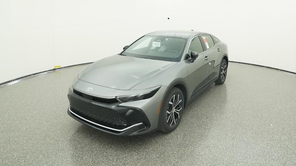 New 2026 Toyota Crown XLE image 5