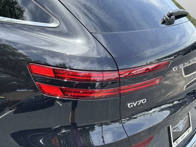 New 2026 Genesis GV70 2.5T Select AWD/4WD image 14