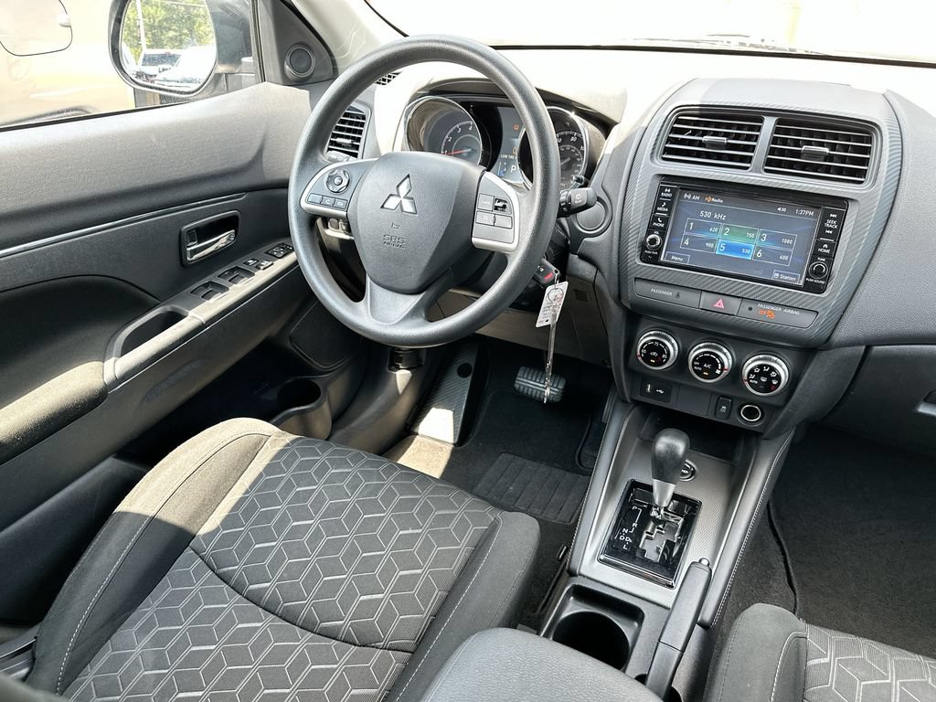Used 2024 Mitsubishi Outlander Sport ES AWD/4WD image 18