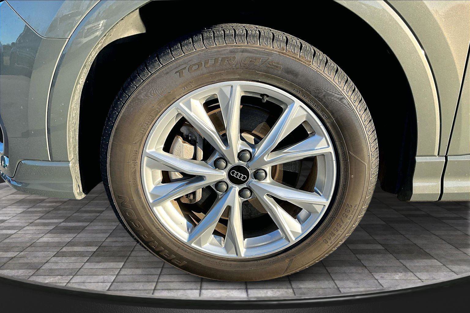 Used 2023 Audi Q3 2.0T Premium image 25