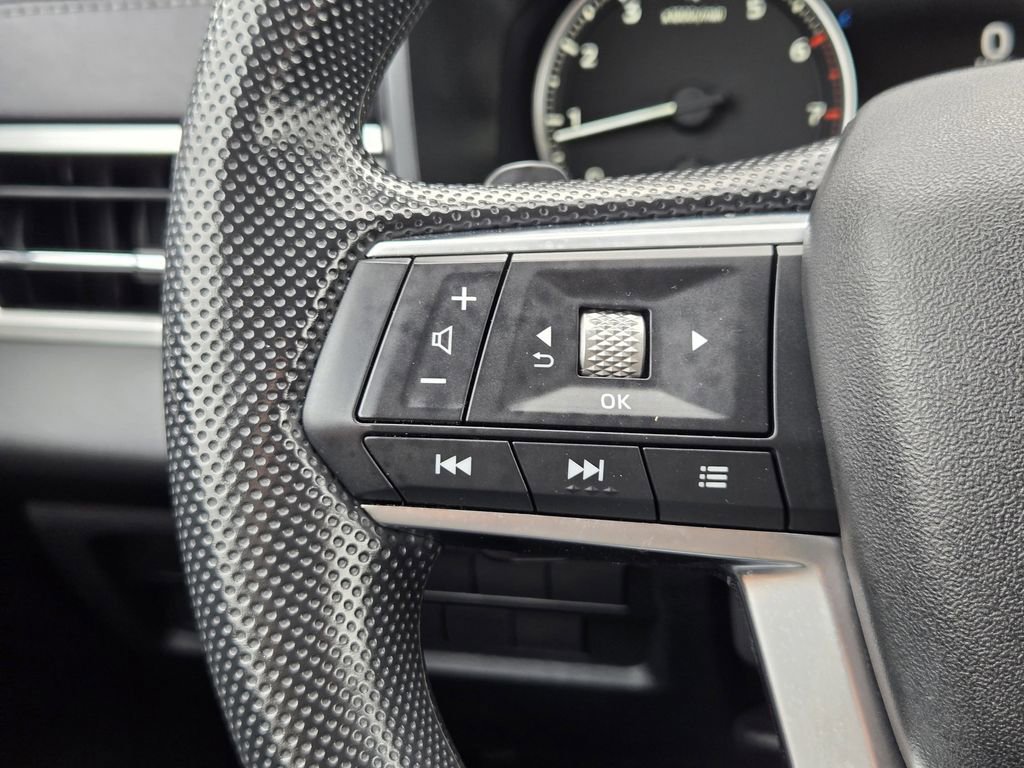 Used 2024 Mitsubishi Outlander ES image 26