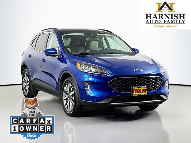 Used 2022 Ford Escape Titanium w/ Class II Trailer Tow Package