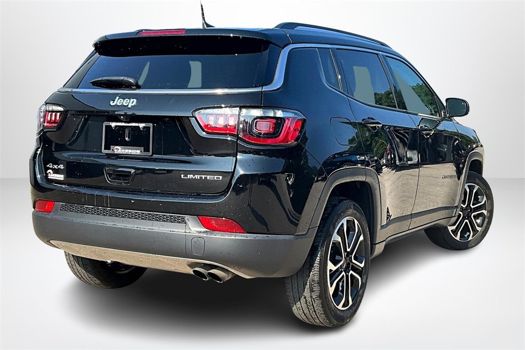 Used 2022 Jeep Compass Limited image 5