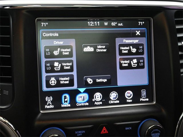 Used 2014 Jeep Grand Cherokee Overland w/ Advanced Technology Group image 35