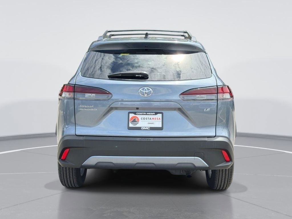 Used 2026 Toyota Corolla Cross LE FWD image 4