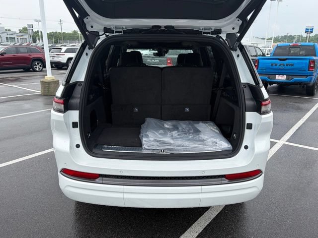 New 2026 Jeep Grand Cherokee L Summit AWD/4WD image 6