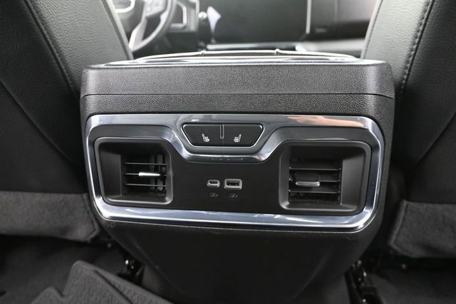 Used 2025 GMC Sierra 1500 Denali w/ Denali Reserve Package AWD/4WD image 14