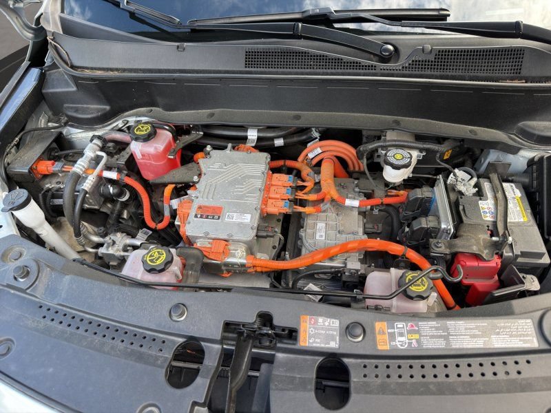Used 2023 Chevrolet Bolt EUV Premier FWD image 19