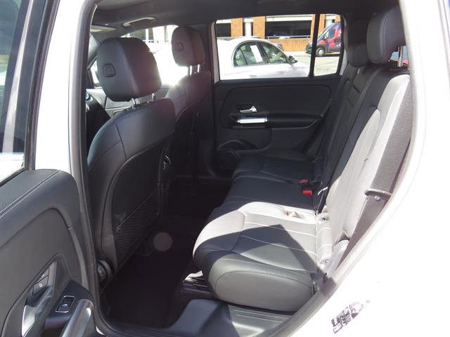 Used 2022 Mercedes-Benz GLB 250 4MATIC w/ Premium Package Lite image 15