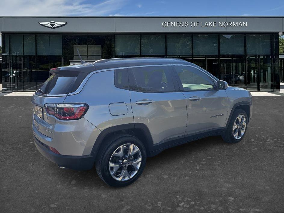 Used 2019 Jeep Compass Limited w/ Advanced Safety Group image 5