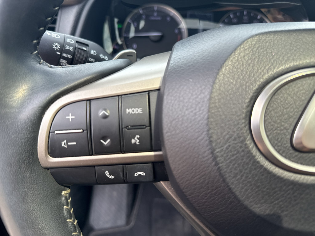 Used 2022 Lexus RX 350 AWD w/ Premium Package image 17
