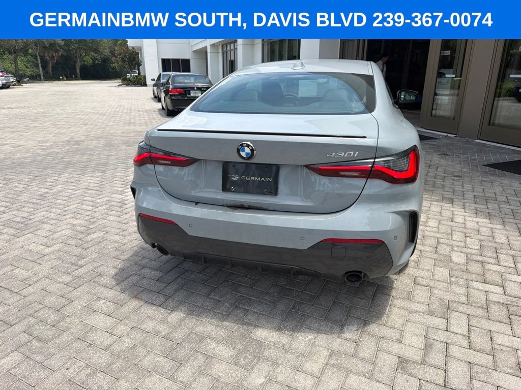 Used 2024 BMW 430i Coupe w/ M Sport Package RWD image 19
