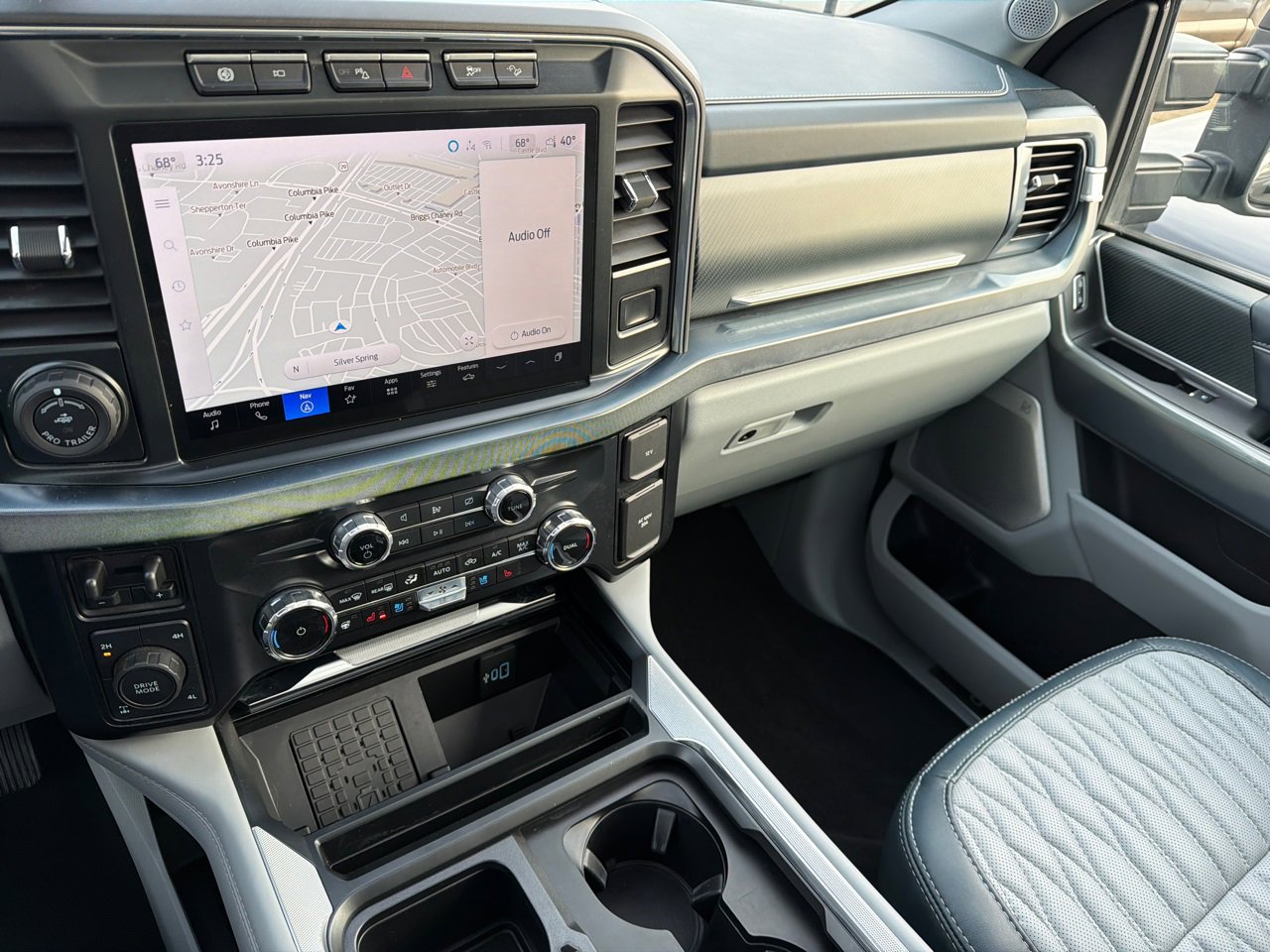 Used 2024 Ford F250 Limited w/ FX4 Off-Road Package image 29