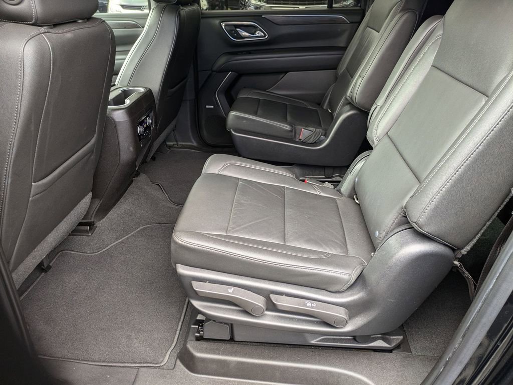 Used 2021 Chevrolet Suburban Z71 image 23