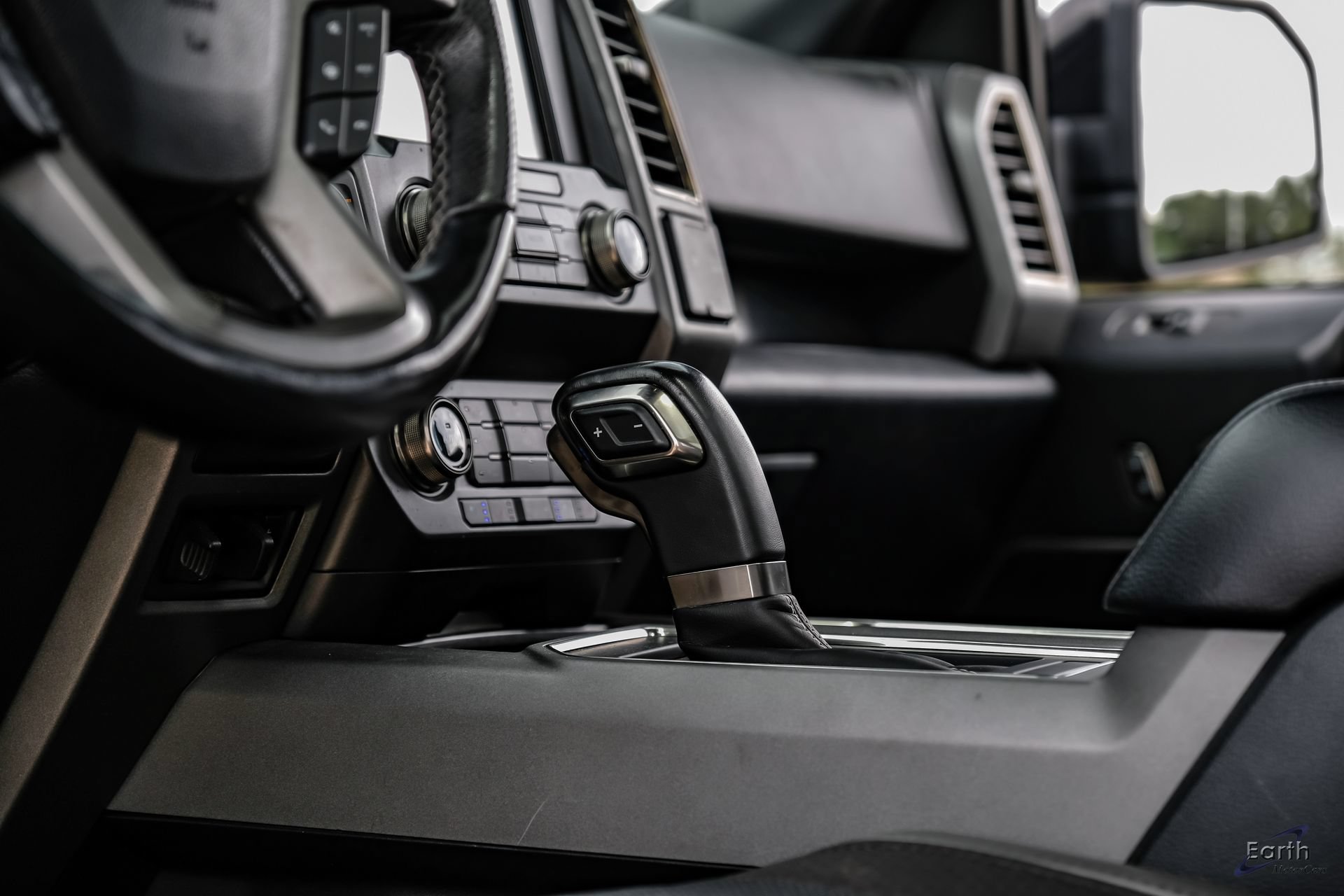 Used 2019 Ford F150 Raptor w/ Equipment Group 802A Luxury AWD/4WD image 56