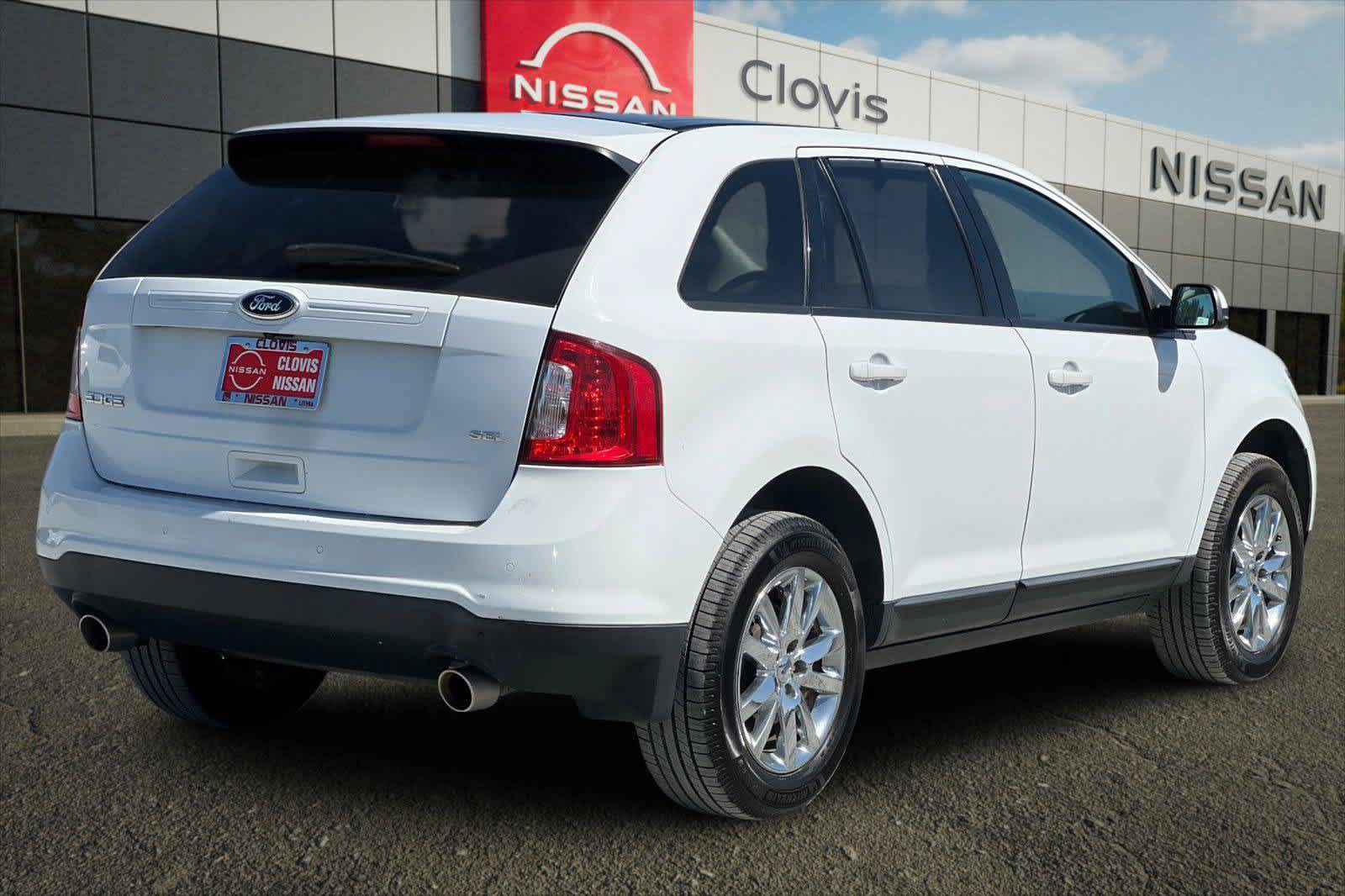Used 2014 Ford Edge SEL w/ Equipment Group 205A FWD image 3
