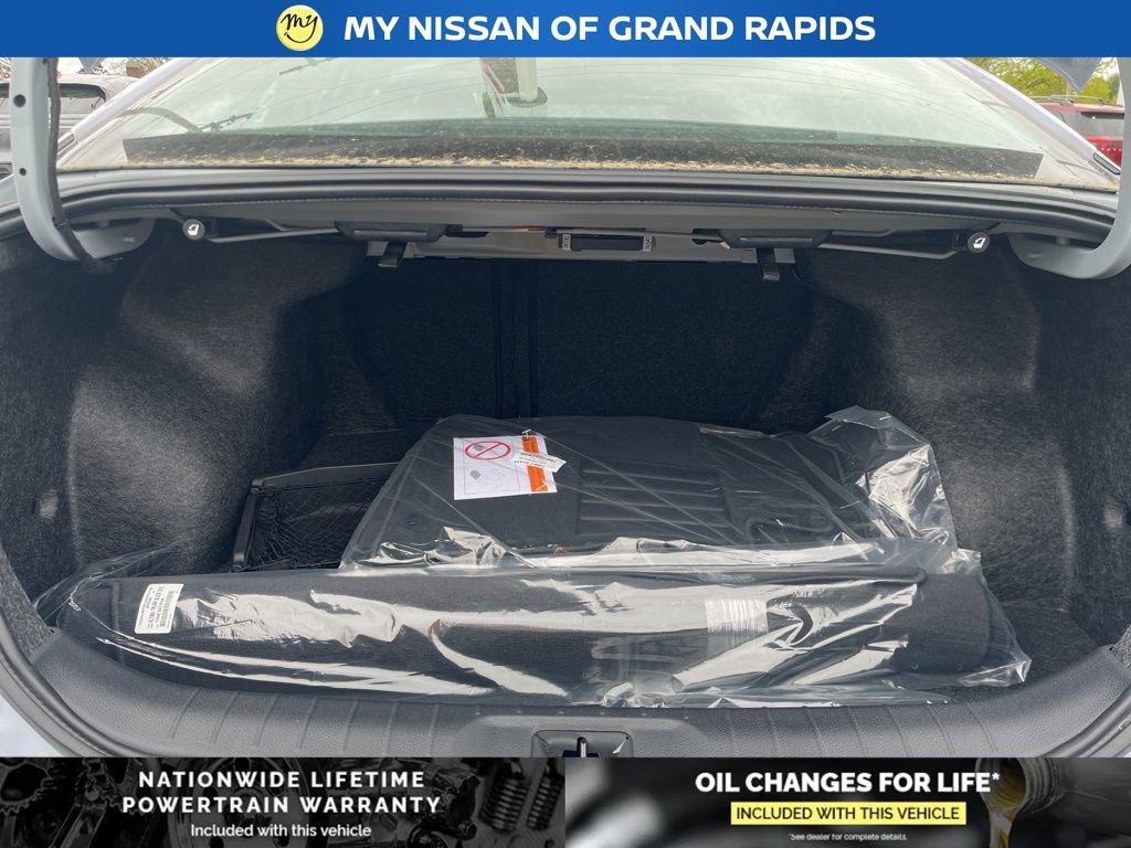 New 2026 Nissan Altima 2.5 SR AWD/4WD image 21