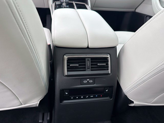 Used 2024 MAZDA CX-90 Plug-In Hybrid w/ Premium Plus AWD/4WD image 23