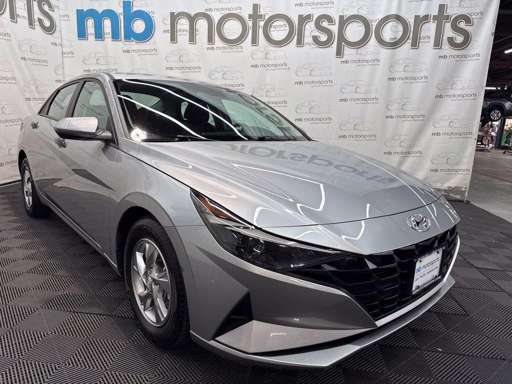 Used 2021 Hyundai Elantra SE FWD image 10