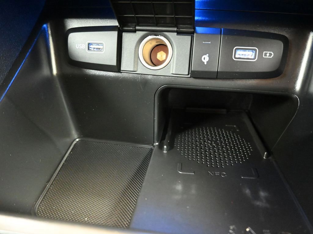 Certified 2023 Hyundai Santa Cruz Limited image 34