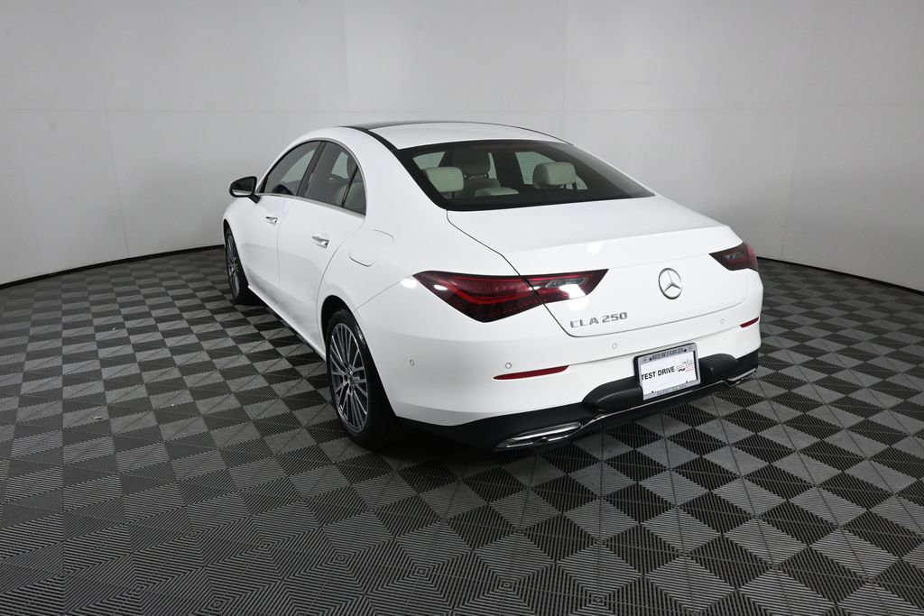 Used 2026 Mercedes-Benz CLA 250 image 4