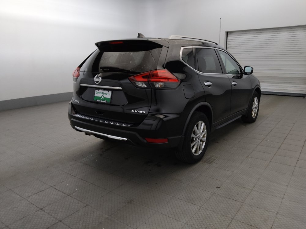 Used 2017 Nissan Rogue SV AWD/4WD image 9