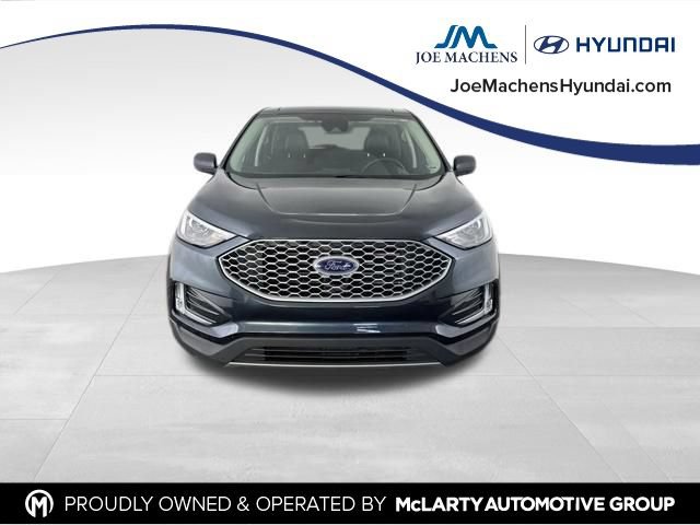 Used 2024 Ford Edge SEL w/ Convenience Package AWD/4WD image 2