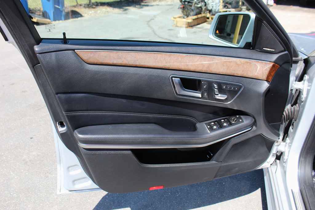 Used 2014 Mercedes-Benz E 350 Sedan w/ Premium 1 Package image 11
