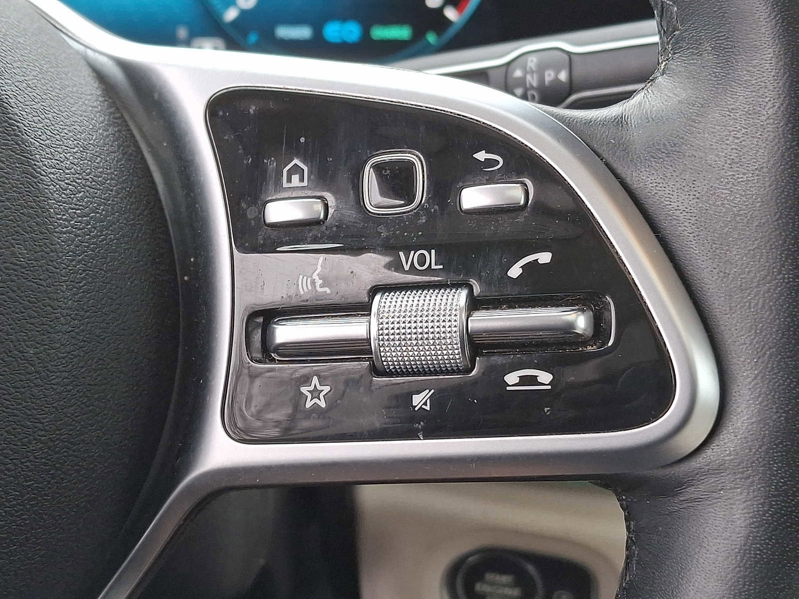 Certified 2022 Mercedes-Benz GLS 450 4MATIC image 19