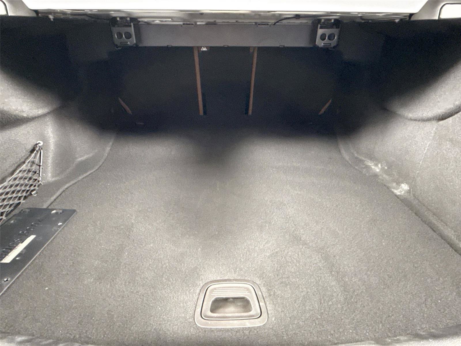 Used 2017 Mercedes-Benz E 300 4MATIC image 57