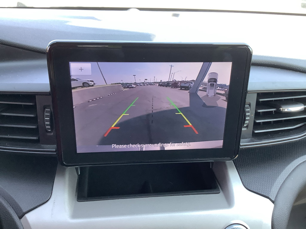 Used 2023 Ford Explorer XLT w/ Equipment Group 202A image 17