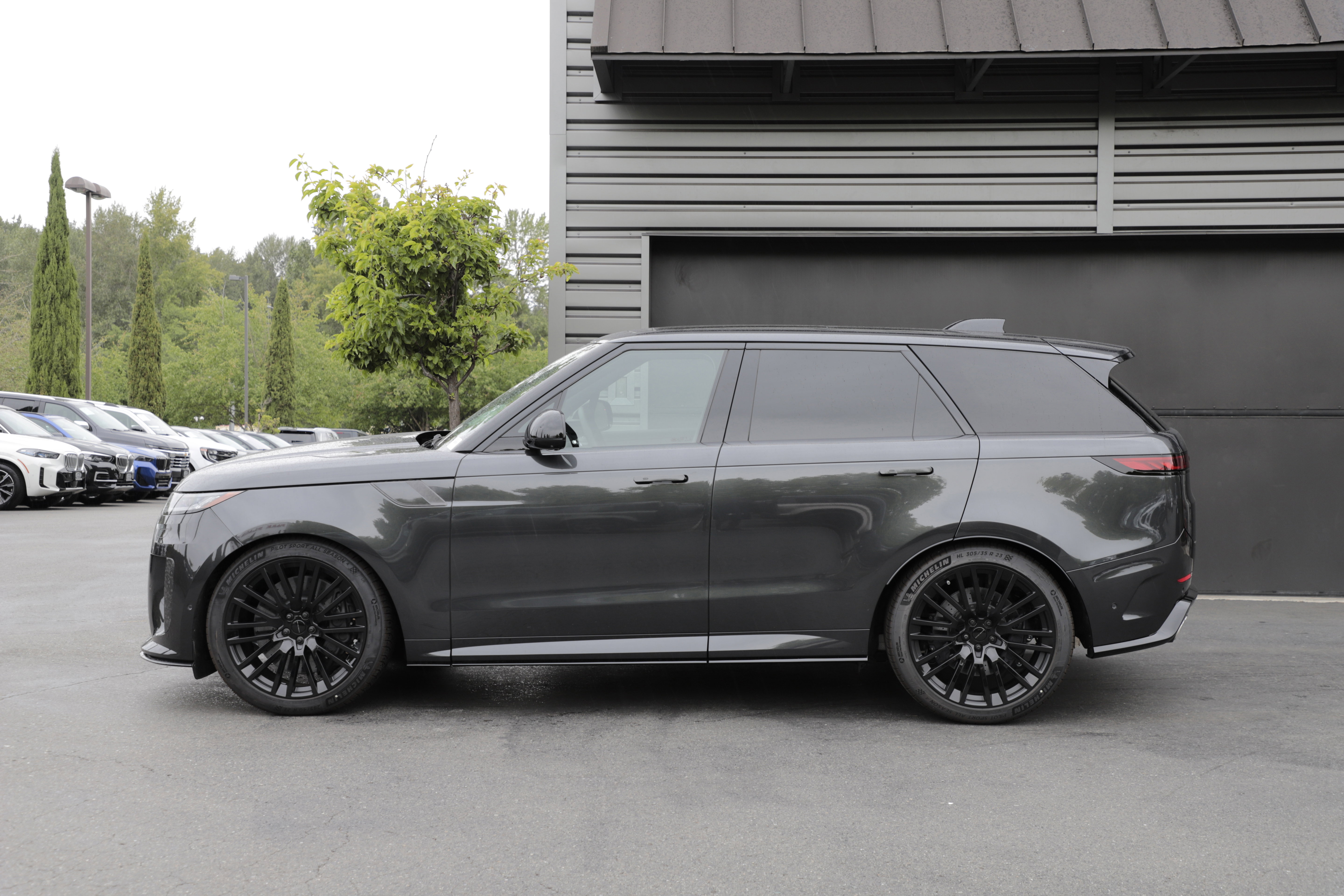 New 2026 Land Rover Range Rover Sport SV AWD/4WD image 5