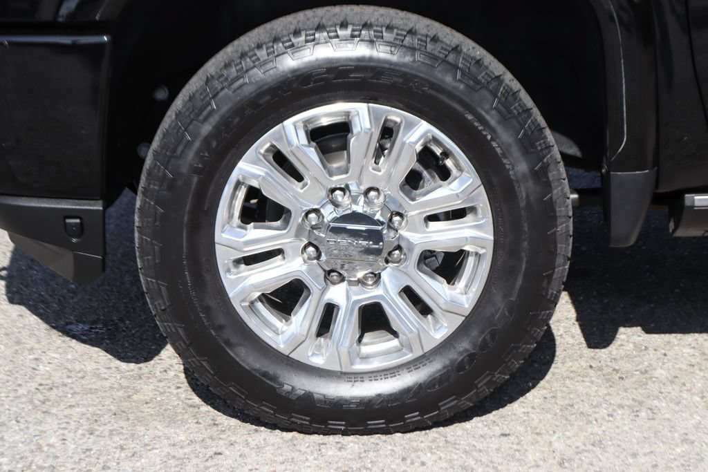 Used 2022 GMC Sierra 3500 Denali AWD/4WD image 45