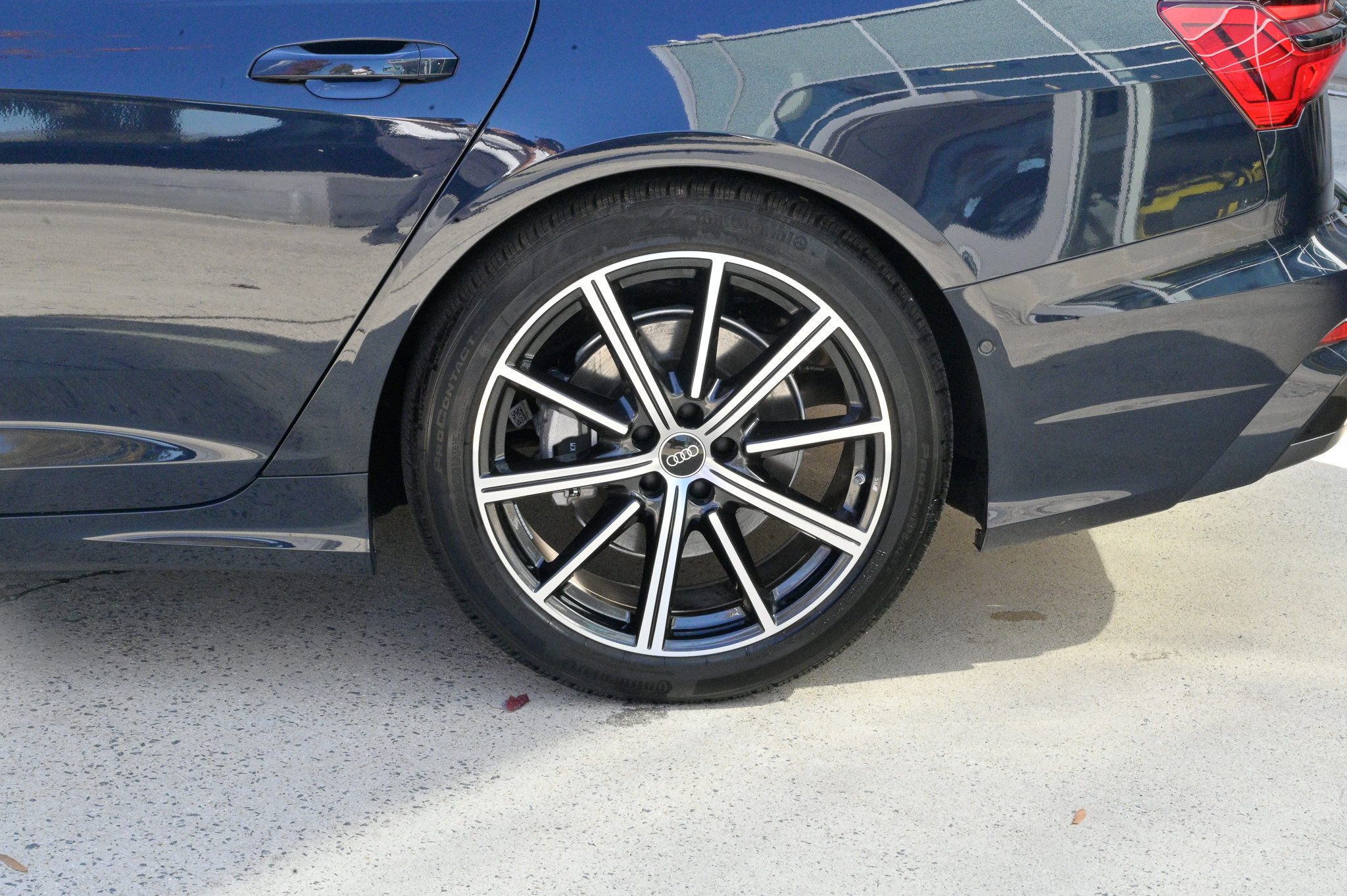 Used 2025 Audi A6 Premium Plus image 10