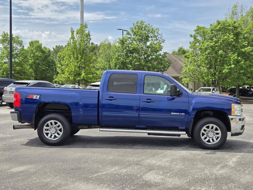 Used 2014 Chevrolet Silverado 2500 LTZ w/ LTZ Plus Package AWD/4WD image 5