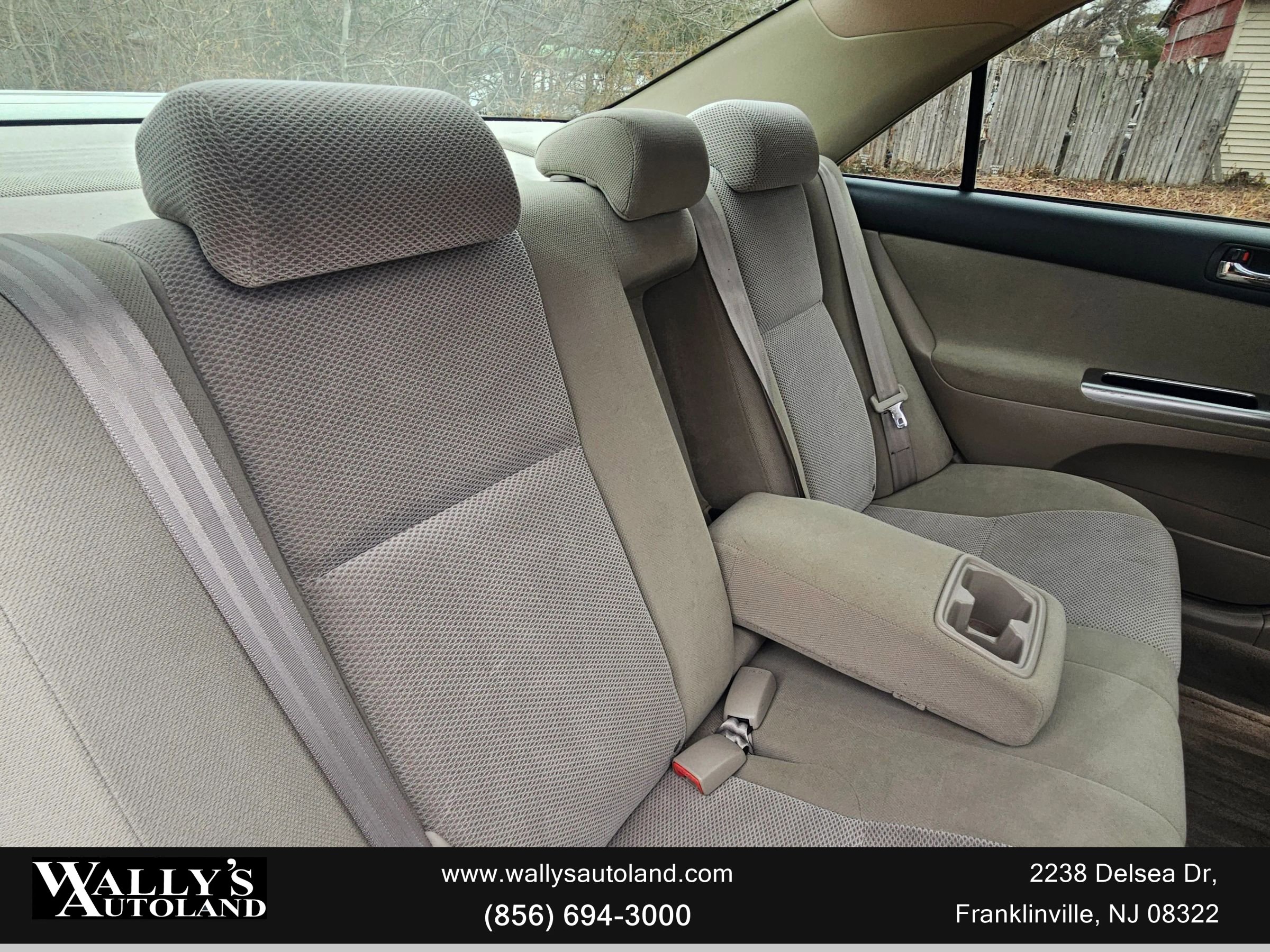 Used 2005 Toyota Camry SE FWD image 10