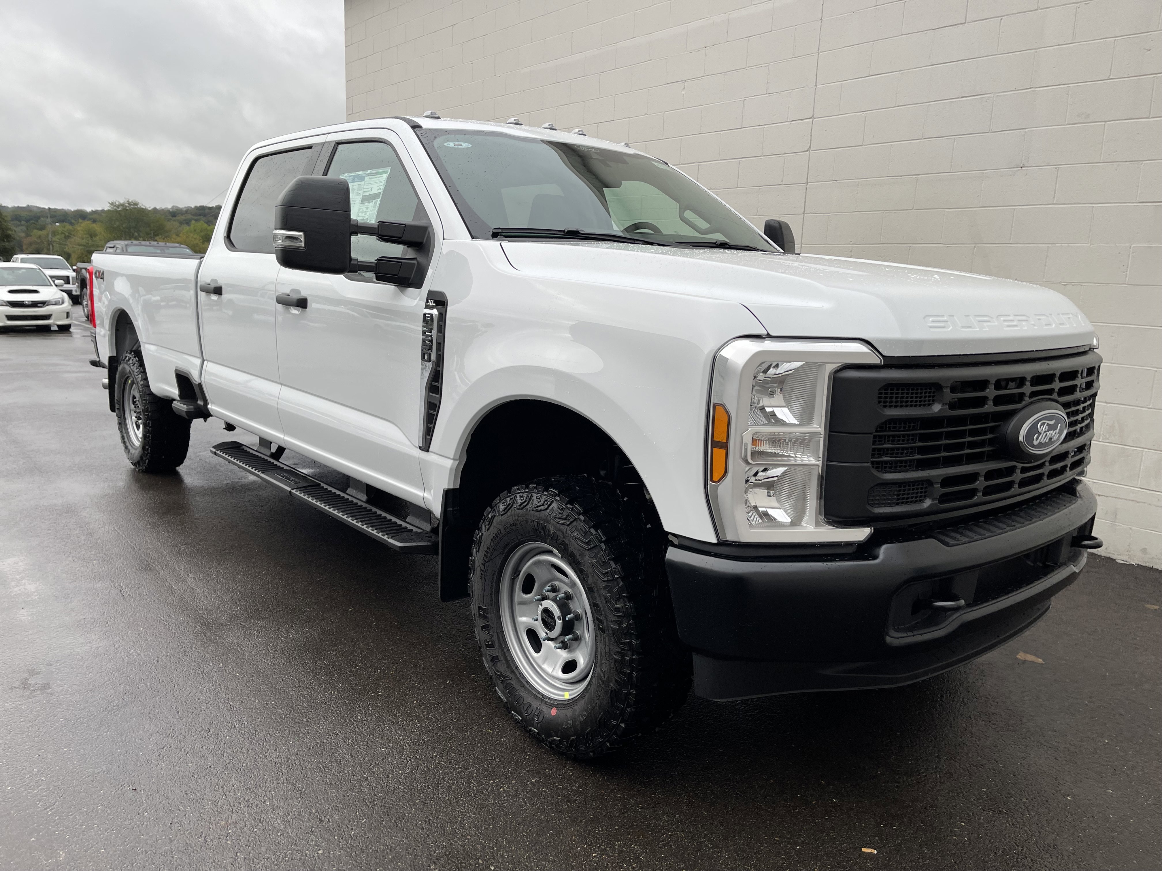 New 2026 Ford F250 XL w/ XL Off-Road Package image 3
